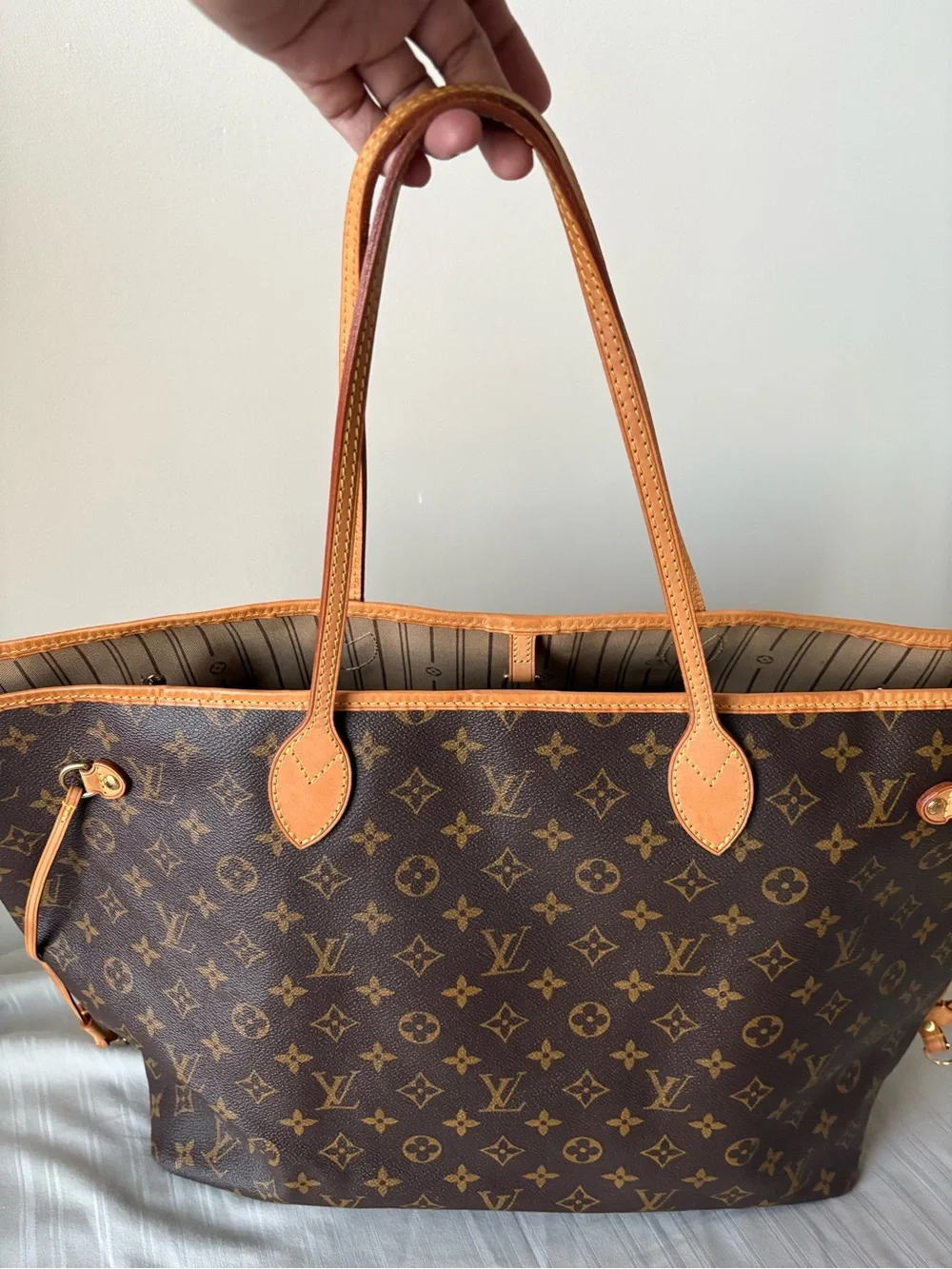GM Louis Vuitton Monogram Canvas Tote with Vachetta Trim